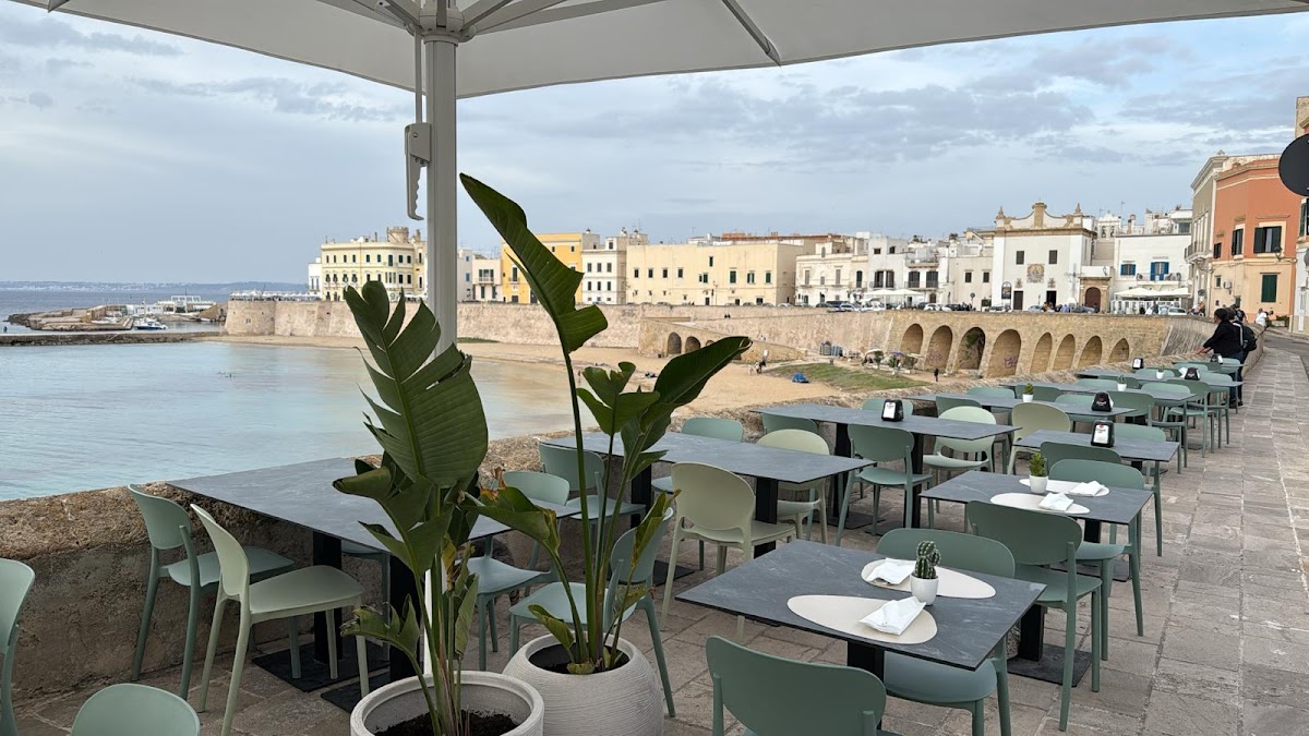 Ristorante vista mare - Scoglio delle Sirene — Ristorante a Gallipoli, Lecce