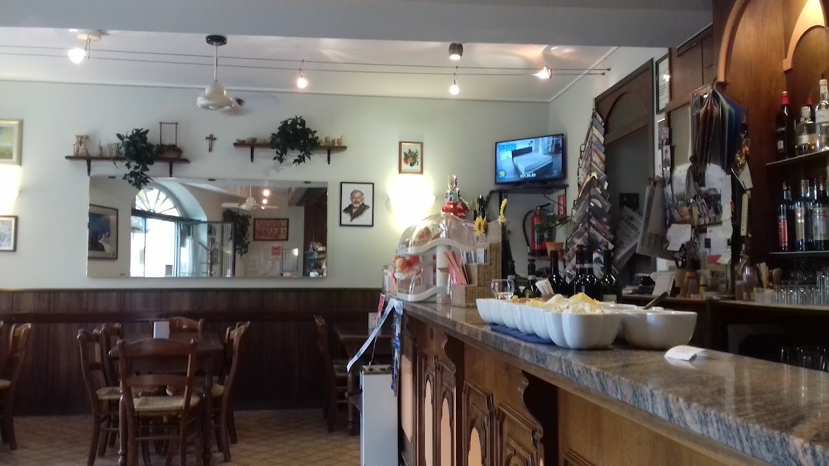 San Carlo Caffè di Colombo Marzia & C. — Ristorante a Varallo, Vercelli