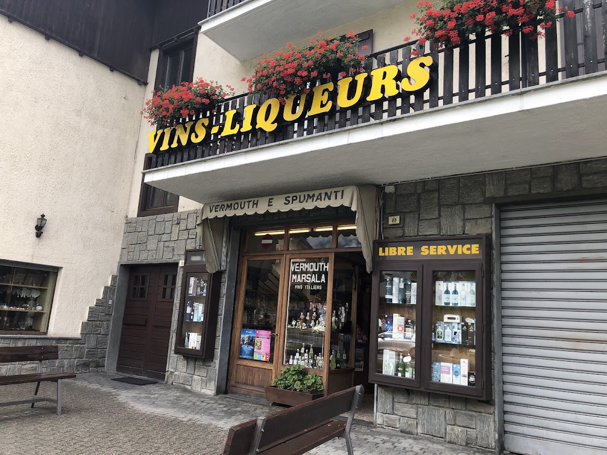 Vini Tipici Italiani (S.A.S.) — Ristorante a Courmayeur, Aosta