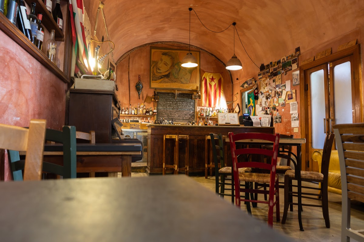 Enoteca Ombre Rosse Parma — Ristorante a Parma, Parma