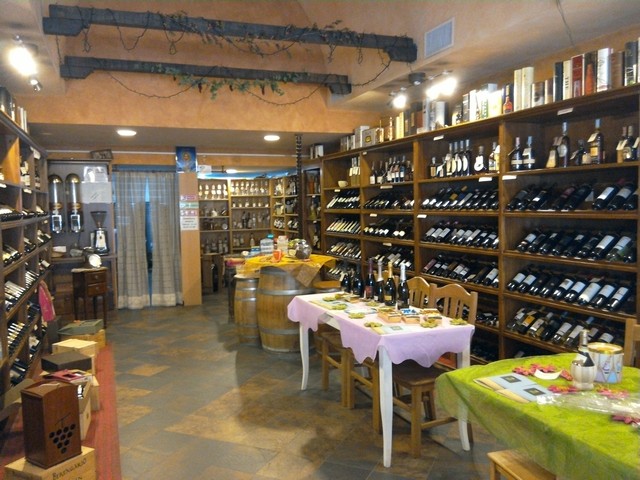 Enoteca Vini e non solo di Piano Giuseppe — Ristorante a Foggia, Foggia