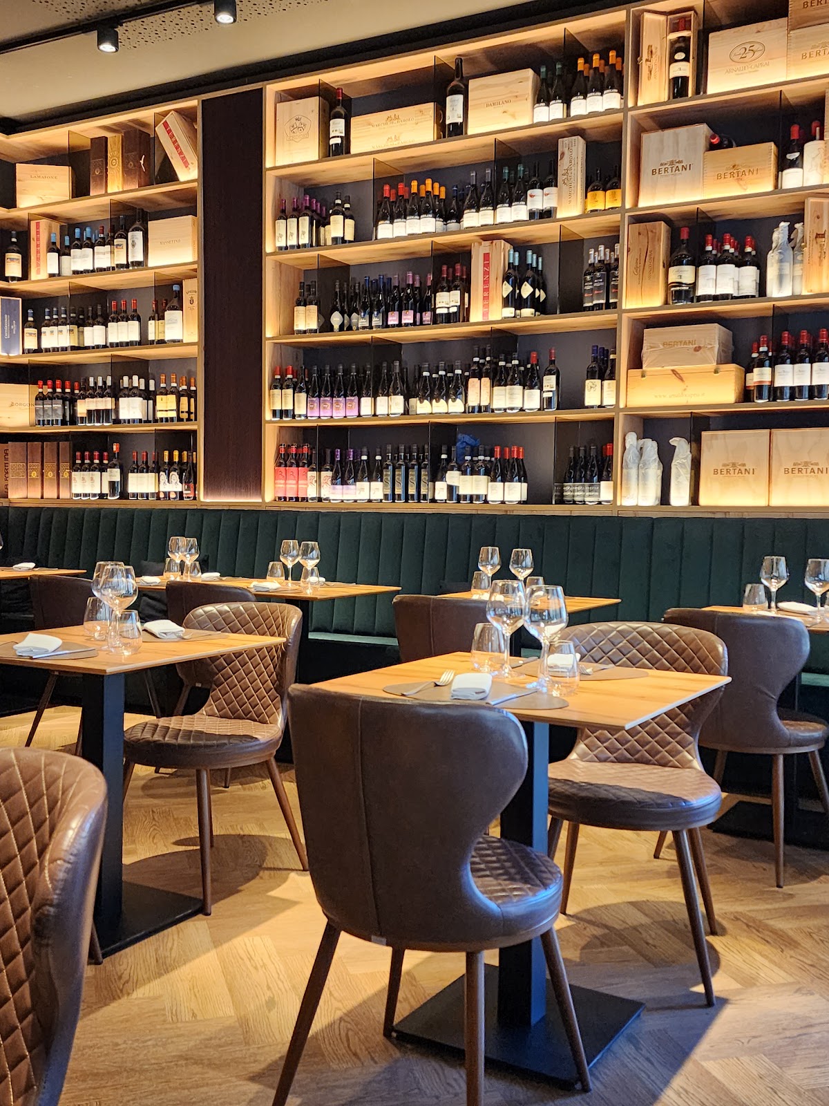 Locanda in Centro — Restaurant in Como, Como