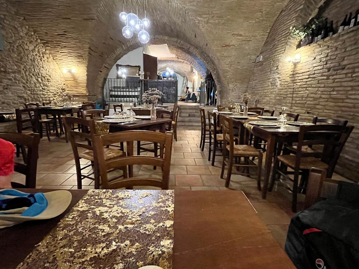 MURAT WINE E RESTAURANT — Ristorante a Vasto, Chieti