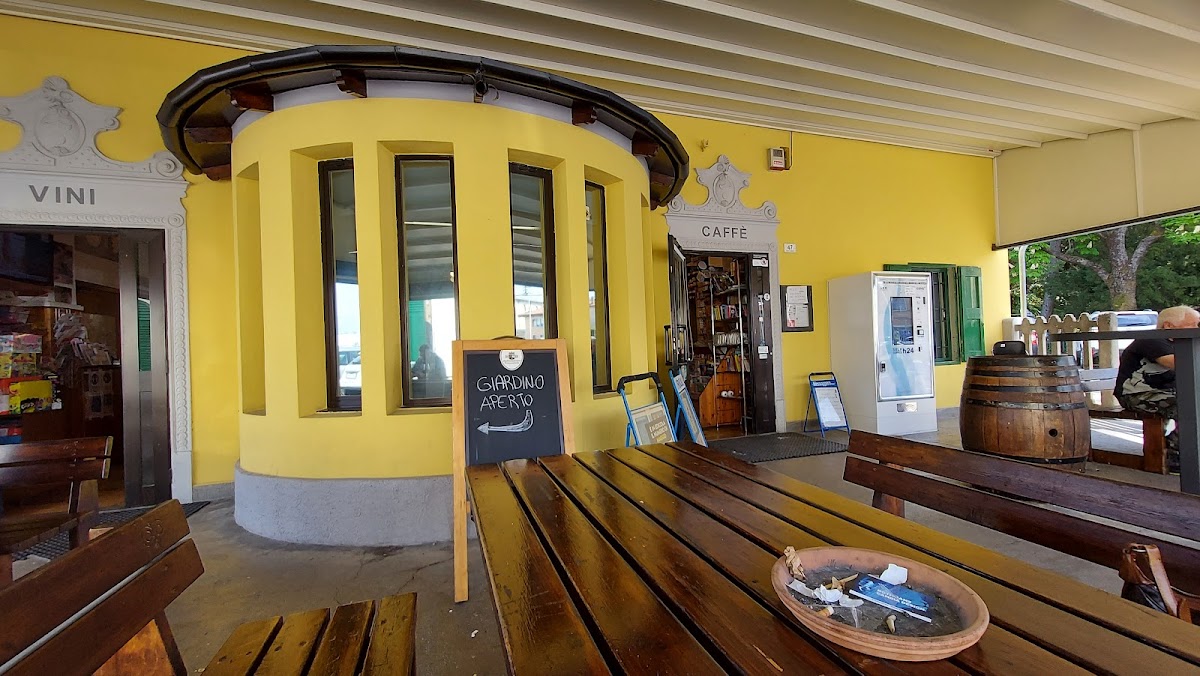 Bar Caffè alla Stazione - Cividale - Tabaccheria - Edicola - Ploom Store — Ristorante a Cividale del Friuli, Udine