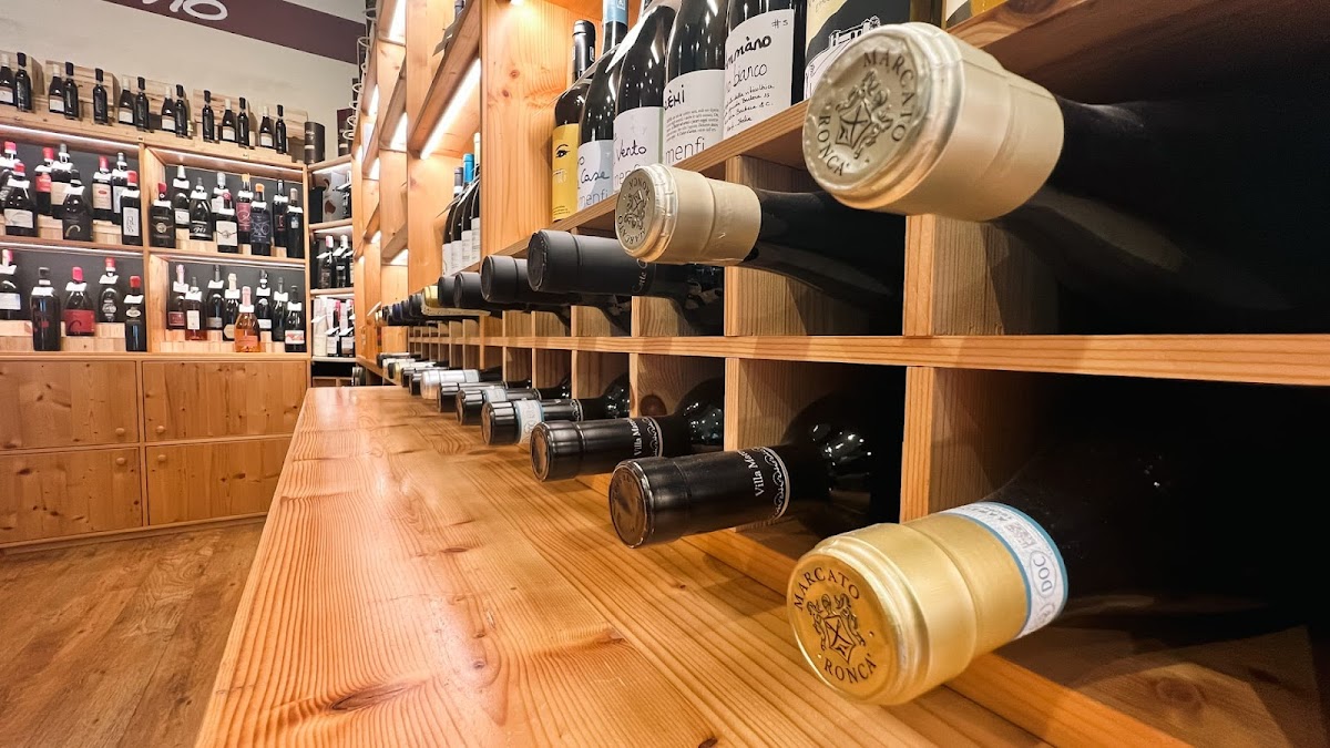 Enoteca Emporio Divino — Ristorante a Verona, Verona