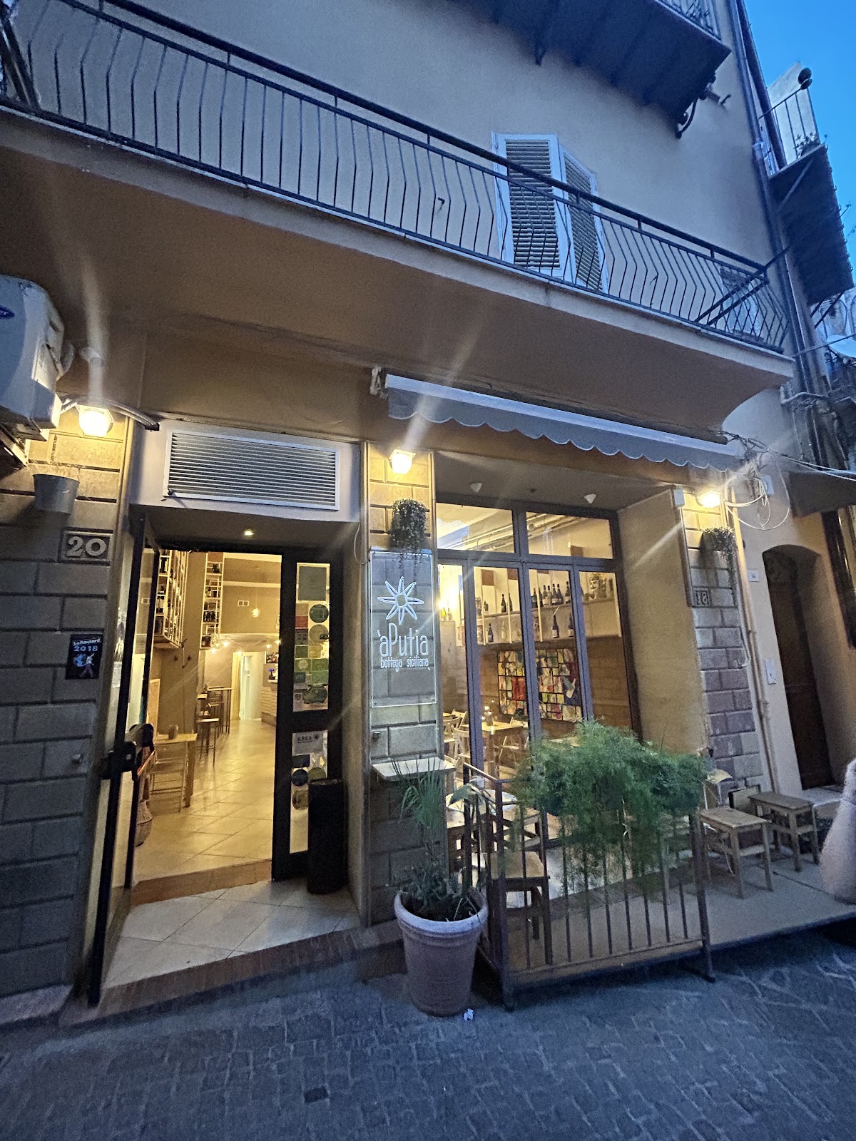 Scopri A'Putia Bottega Siciliana