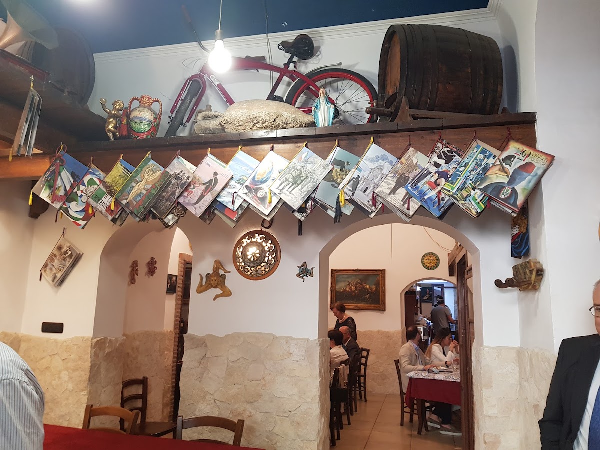Cucina Casalinga "da Mimmo" — Ristorante a Catania, Catania