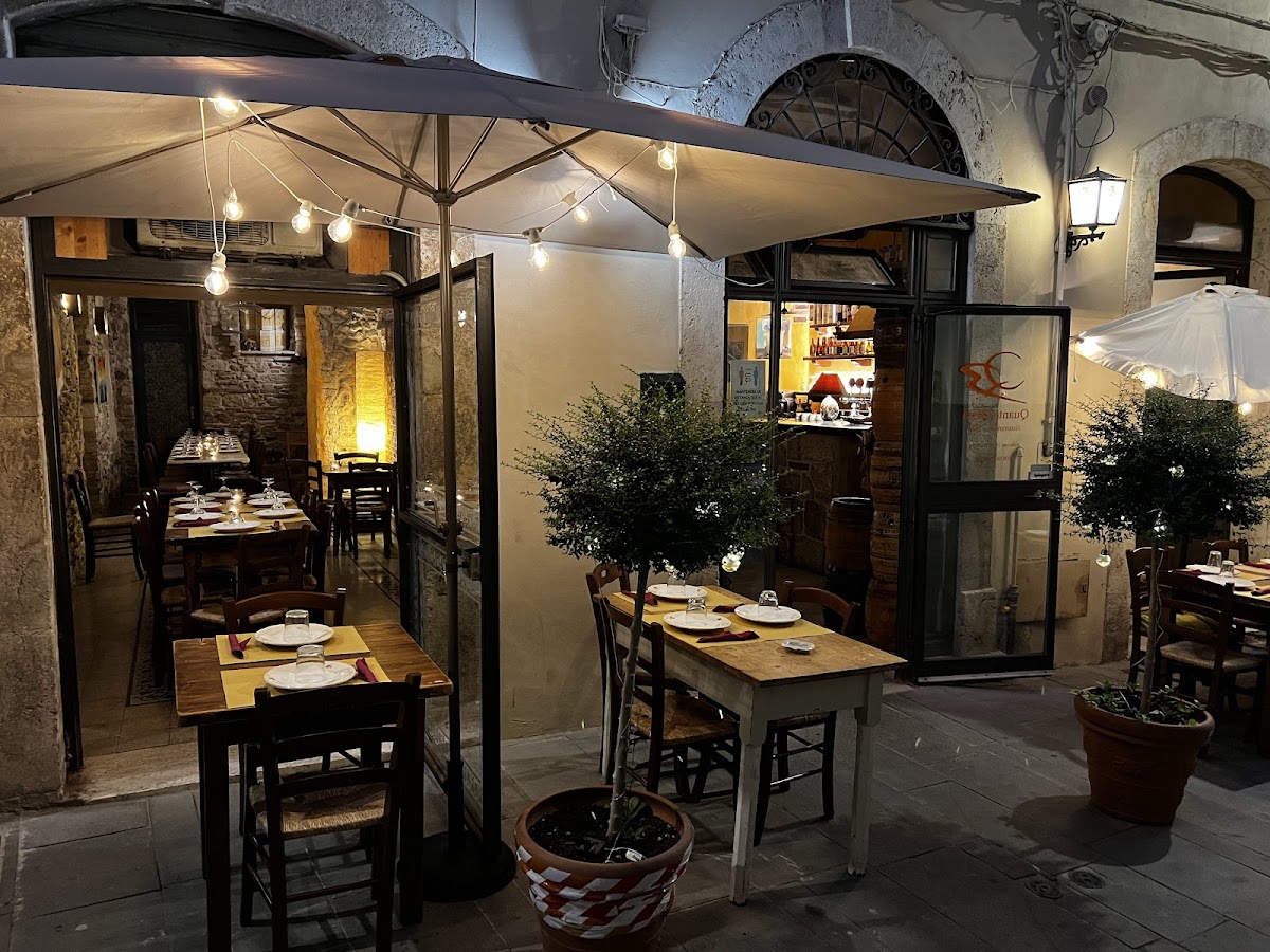 Quanto Basta QB — Ristorante a Ascoli Piceno, Ascoli Piceno