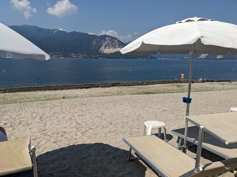 Suna Beach - Pool & Lounge Bar — Ristorante a Verbania, VCO
