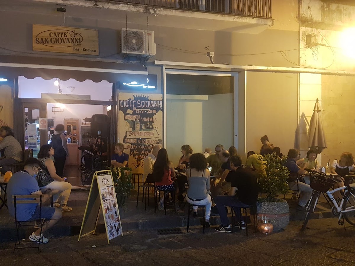 Caffè San Giovanni dal 1969 — Ristorante a Caserta, Caserta