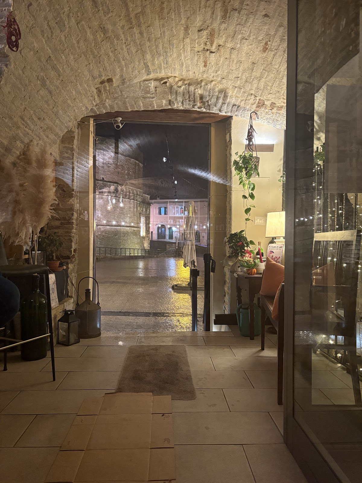 Fantini Wine Store — Ristorante a Vasto, Chieti