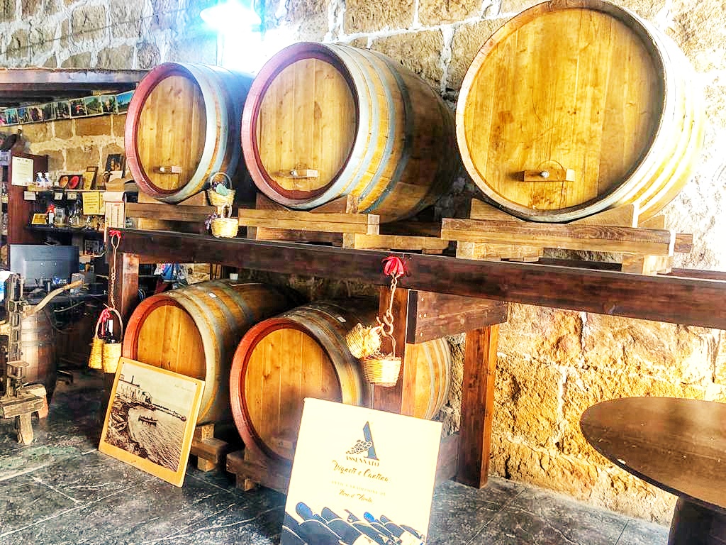 Cantina Vini Assennato — Ristorante a Noto, Siracusa