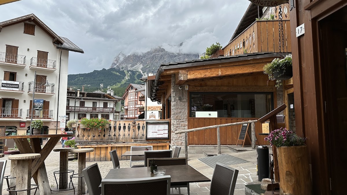 Enoteca Baita Fraina — Ristorante a Cortina d Ampezzo, Belluno