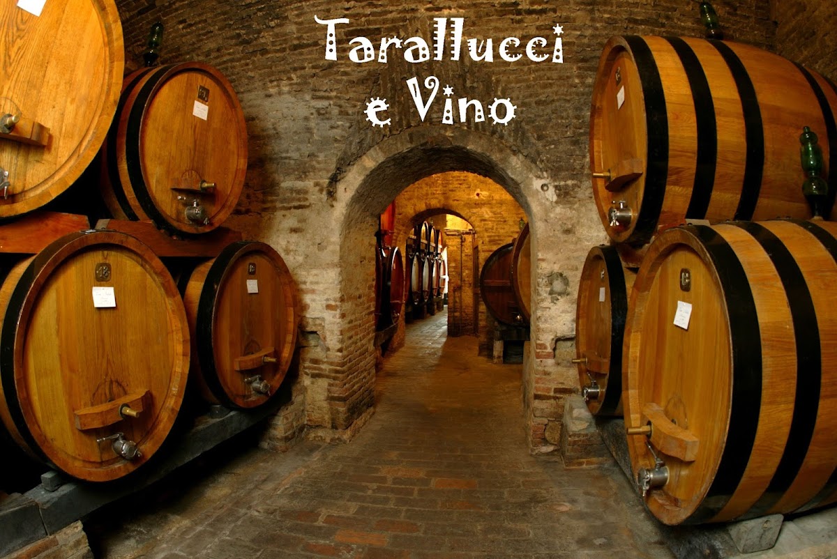 TARALLUCCI e VINO di Salvatore Petralia — Ristorante a Catania, Catania