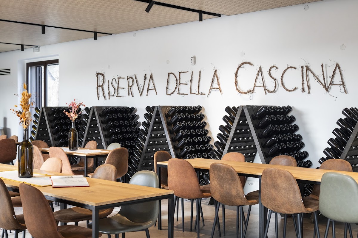 Riserva della Cascina - Visite e Degustazioni — Ristorante a Roma, Roma