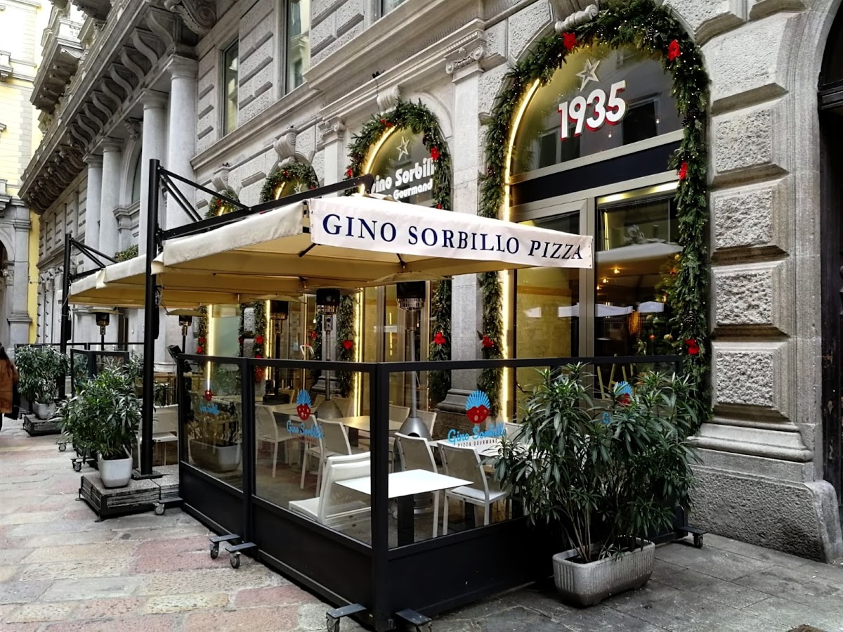 Gino Sorbillo Pizza Gourmand — Ristorante a Milano, Milano