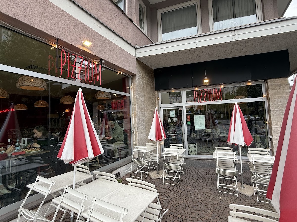 Pizzium - Bolzano — Ristorante a Bolzano, Bolzano