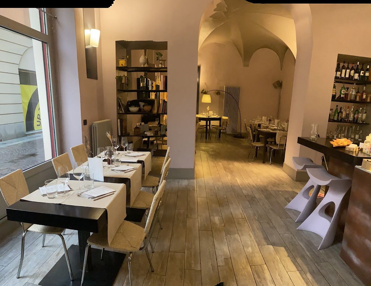 Trattoria San Giovanni — Ristorante a Piacenza, Piacenza