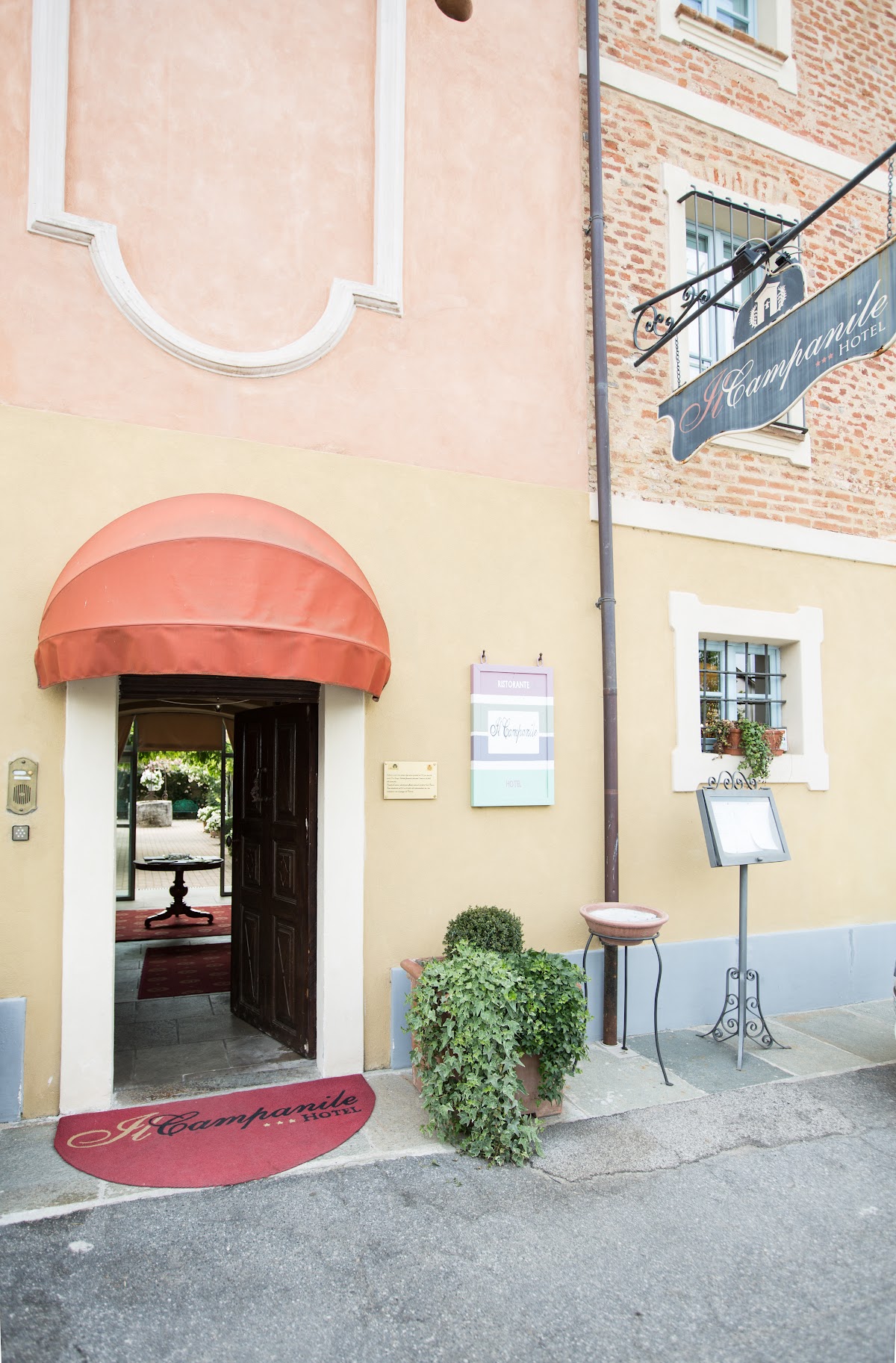 Hotel Ristorante Il Campanile — Ristorante a Cherasco, Cuneo