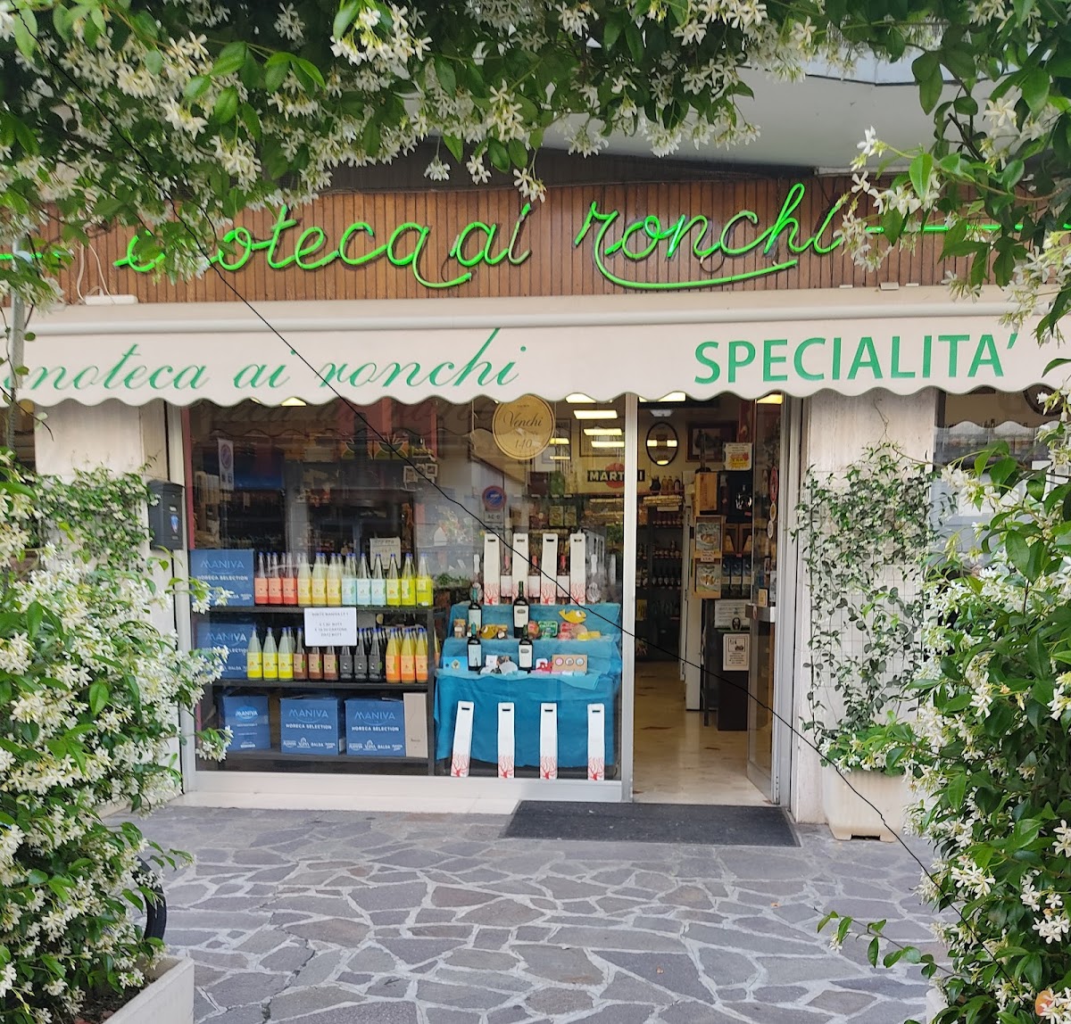 Enoteca Ai Ronchi Brescia — Ristorante a Brescia, Brescia