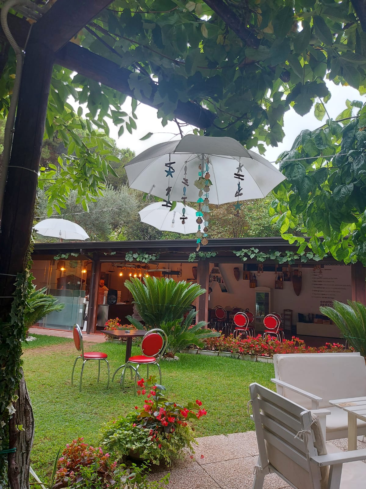 Enoteca Paradise — Ristorante a Paestum, Salerno