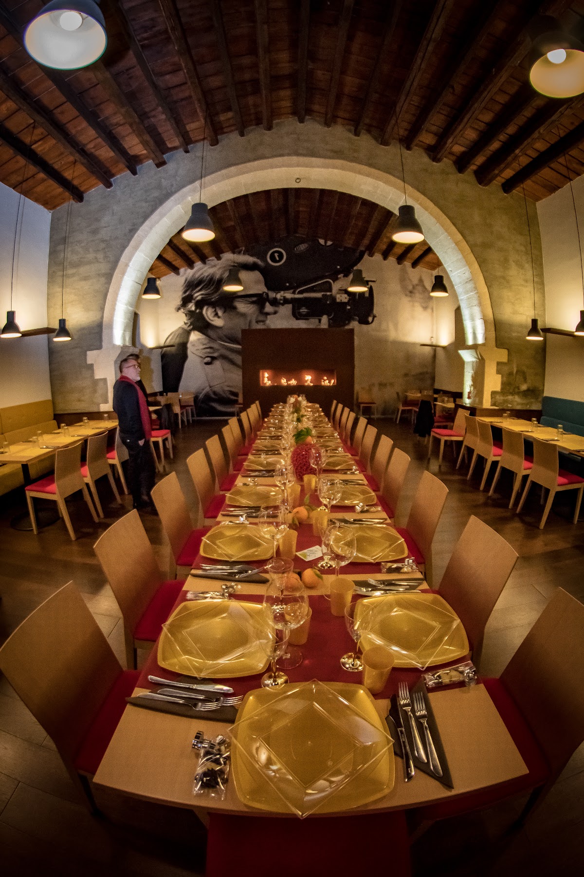 Esperia Pizzeria — Ristorante a Noto, Siracusa