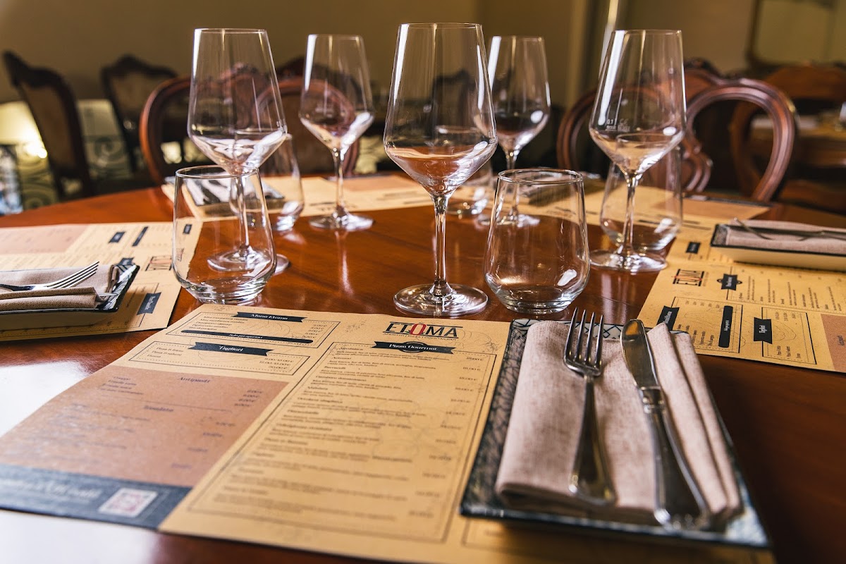 ETOMA — Ristorante a Cagliari, Cagliari