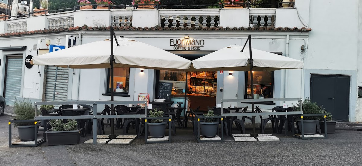 Fuorimano Coffee & Food — Ristorante a Frascati, Roma