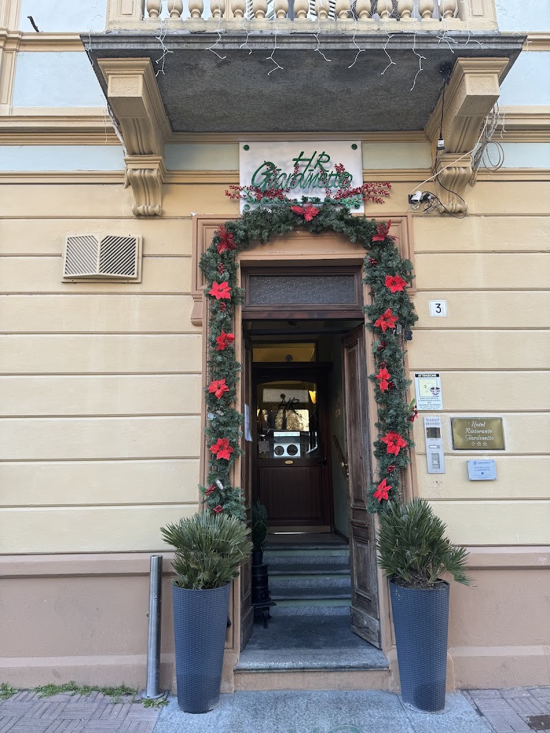 Hotel Ristorante Il Giardinetto — Ristorante a Vercelli, Vercelli
