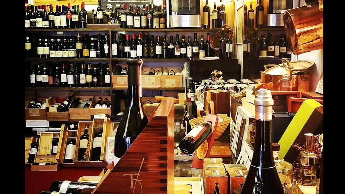 Wine & Drugs Di Amendola Rino — Ristorante a Ravello, Salerno