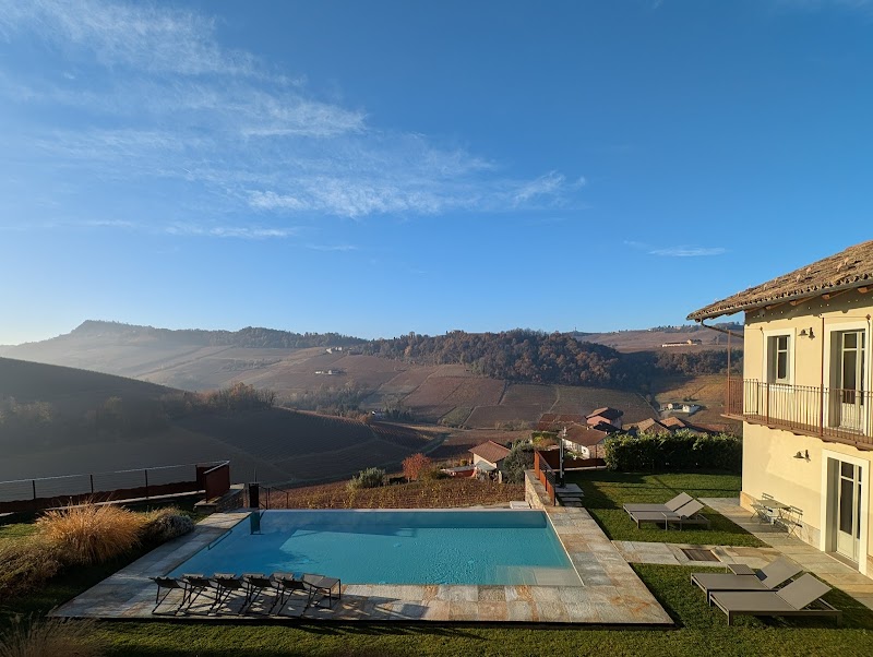 Tenuta Bussia - Wine Relais & Spa — Alloggio a Barolo, Cuneo