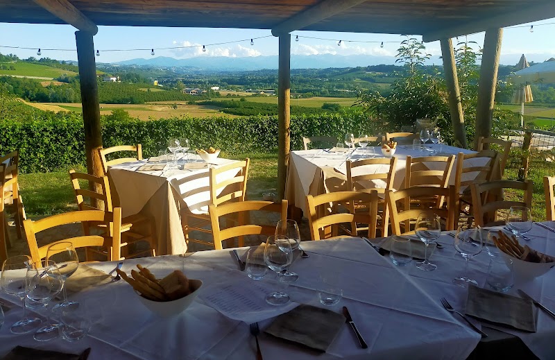 La Locanda del Nocciolo — Ristorante a Barolo, Cuneo