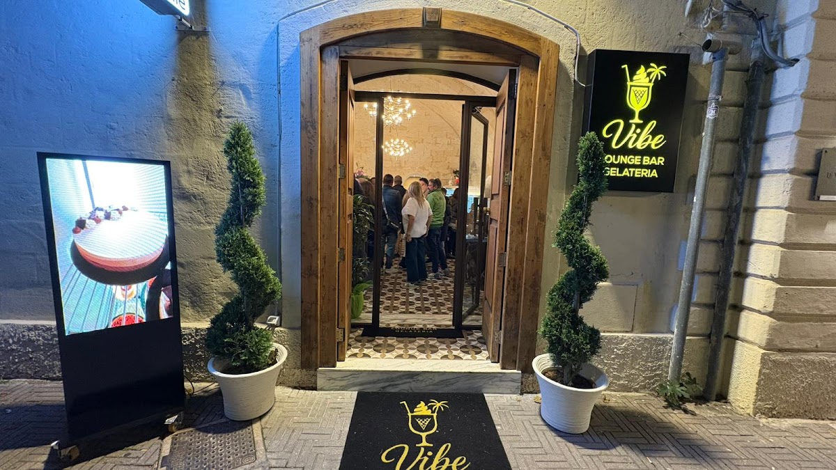 Vibe lounge bar gelateria — Ristorante a Matera, Matera