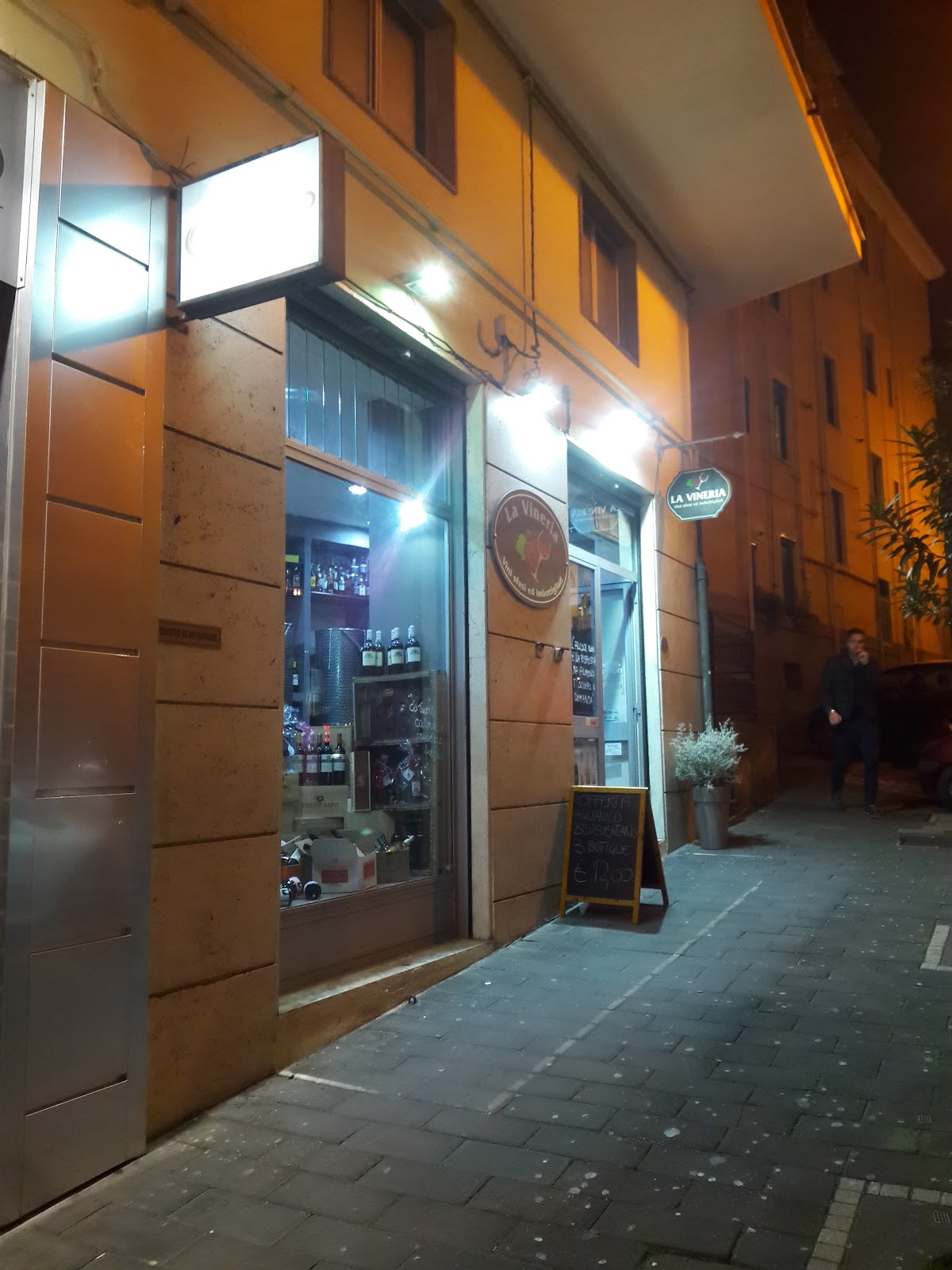 La Vineria Di Fittipaldi Carlo — Ristorante a Salerno, Salerno