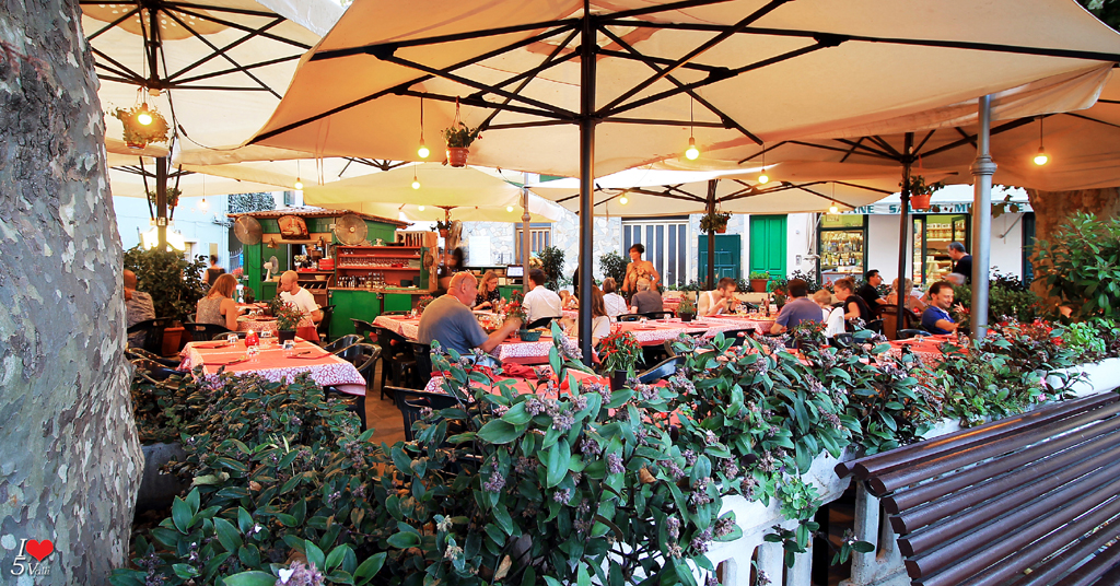 Il Borgo — Ristorante a Dolceacqua, Imperia