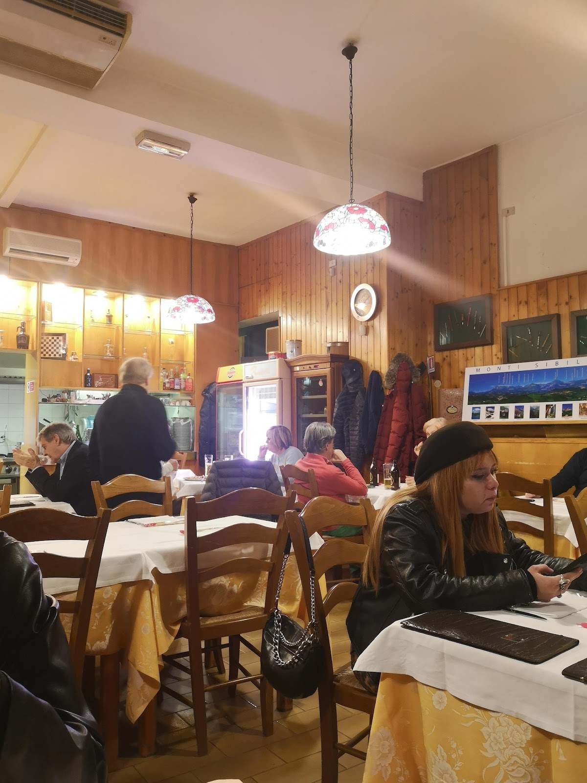 Il Buontempone s.n.c di Giacomini Gigliola — Ristorante a Macerata, Macerata