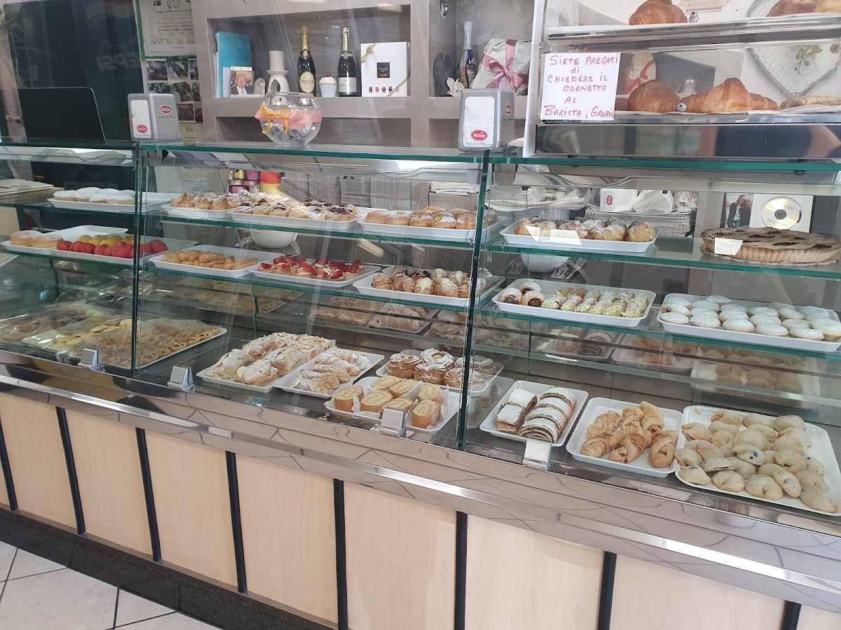 Bar Pasticceria Sydney — Ristorante a Lanciano, Chieti