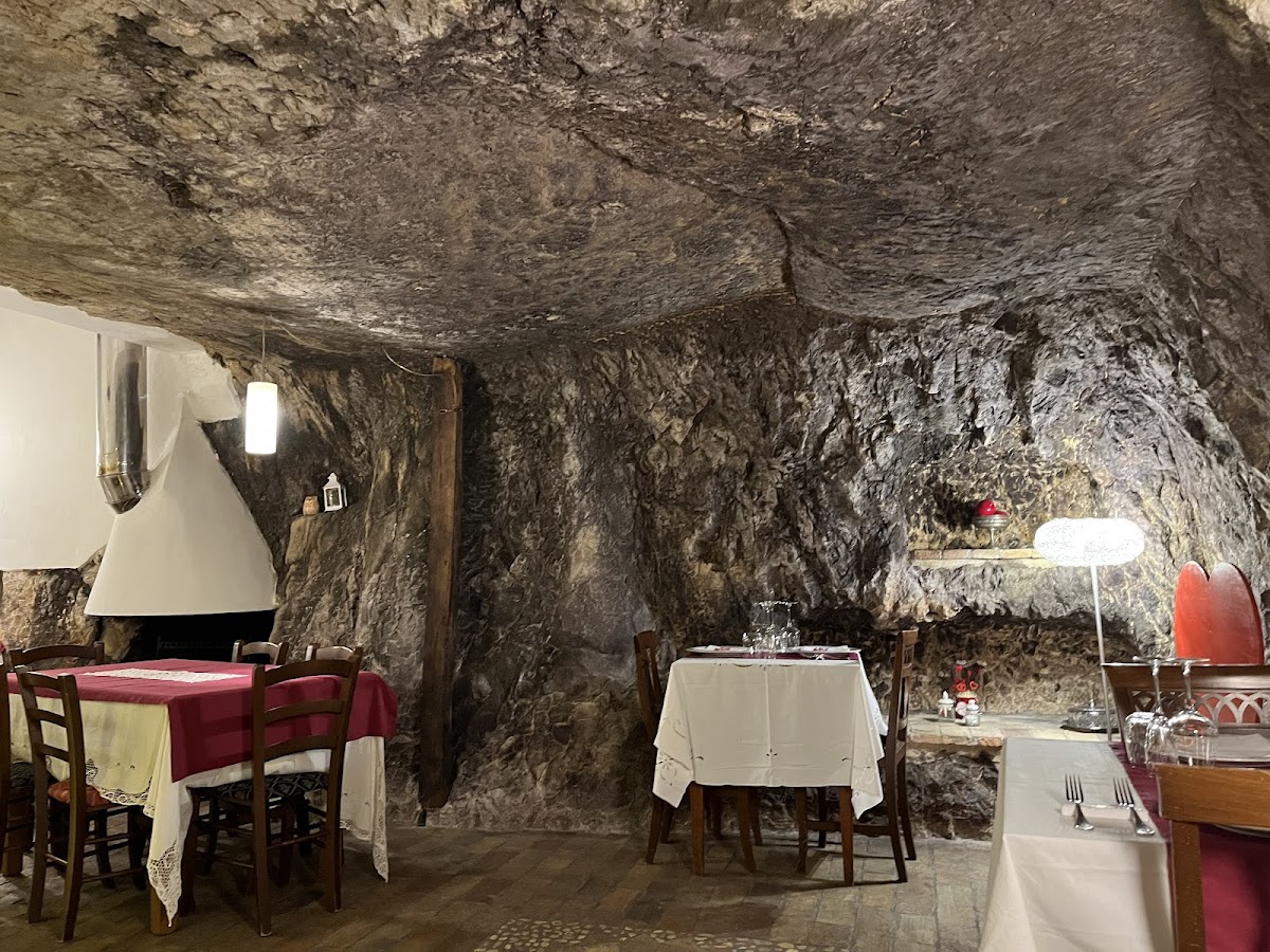 La Torre — Ristorante a Ascoli Piceno, Ascoli Piceno