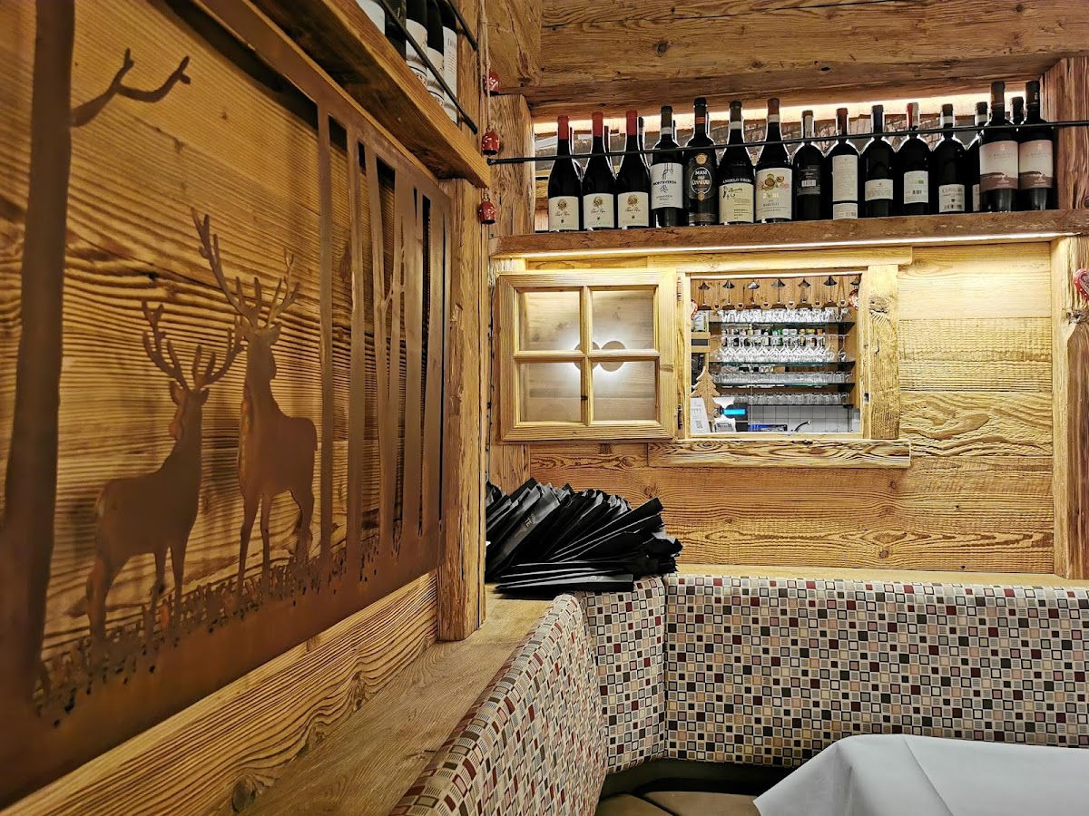 Il Ponte - Ristorante Pizzeria — Ristorante a Cortina d Ampezzo, Belluno