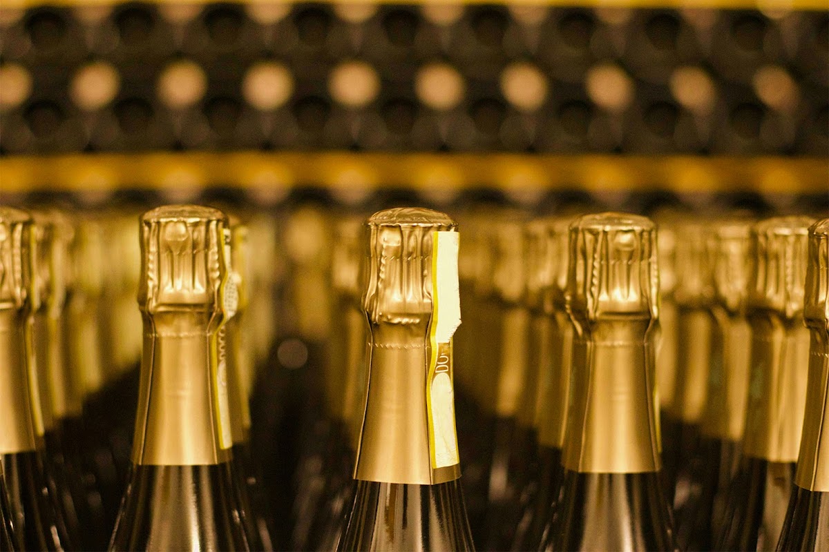 Marti Beverage vendita ingrosso e dettaglio vini e liquori — Ristorante a Pescara, Pescara