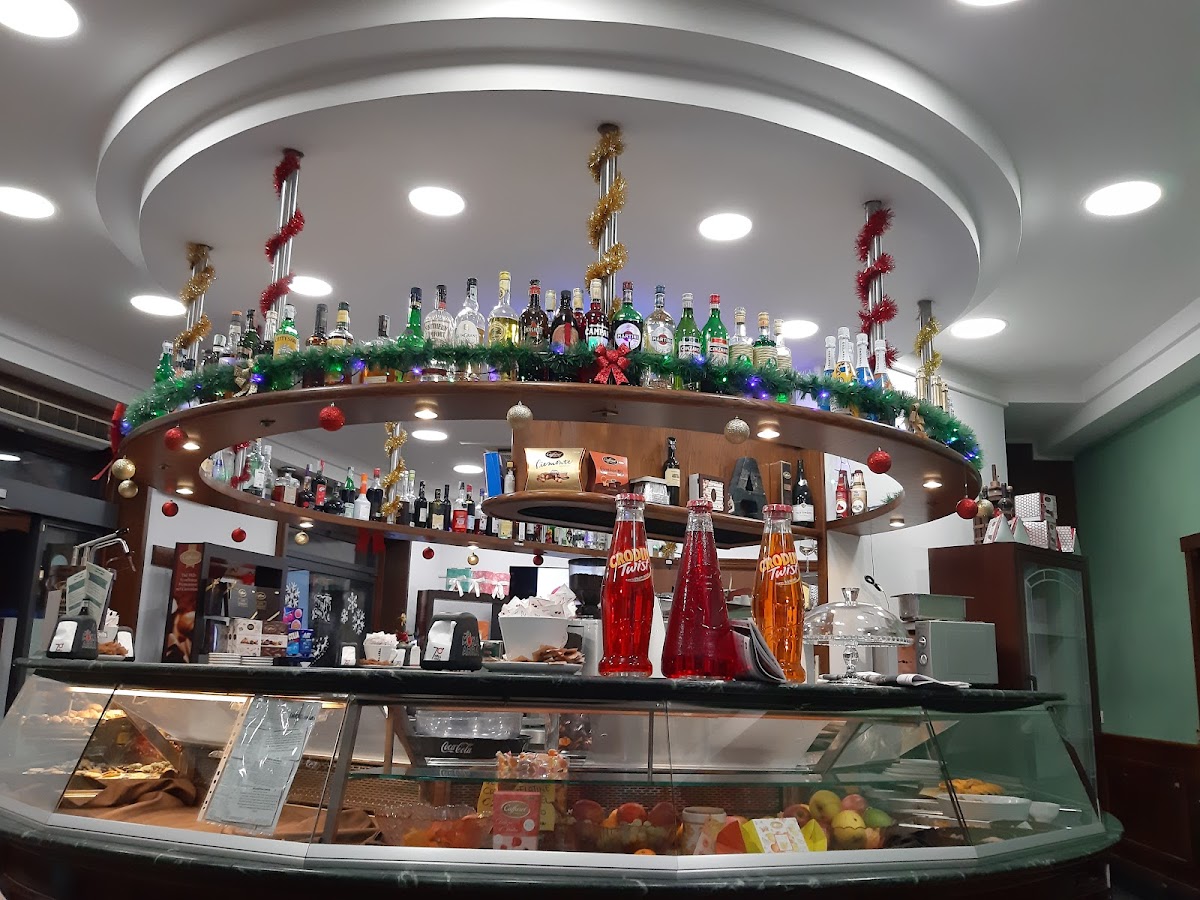Bar Cesare — Ristorante a Tivoli, Roma