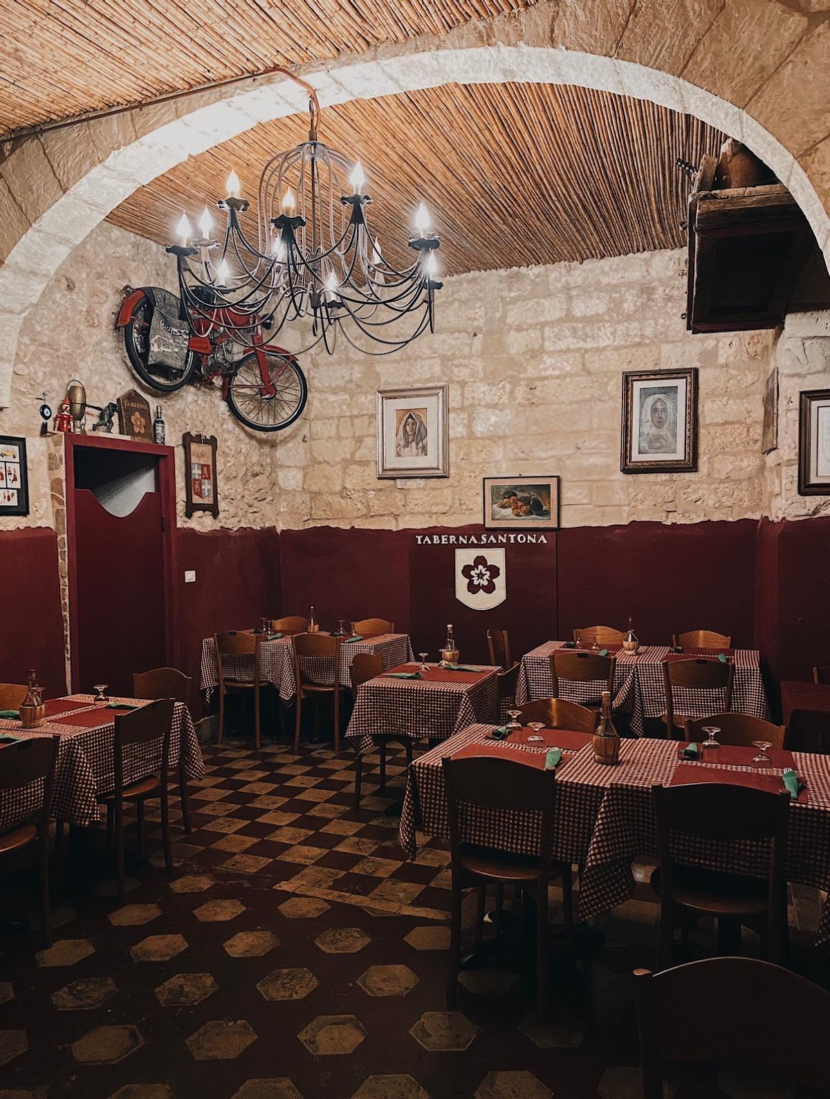 Taberna Santona — Ristorante a Sassari, Sassari