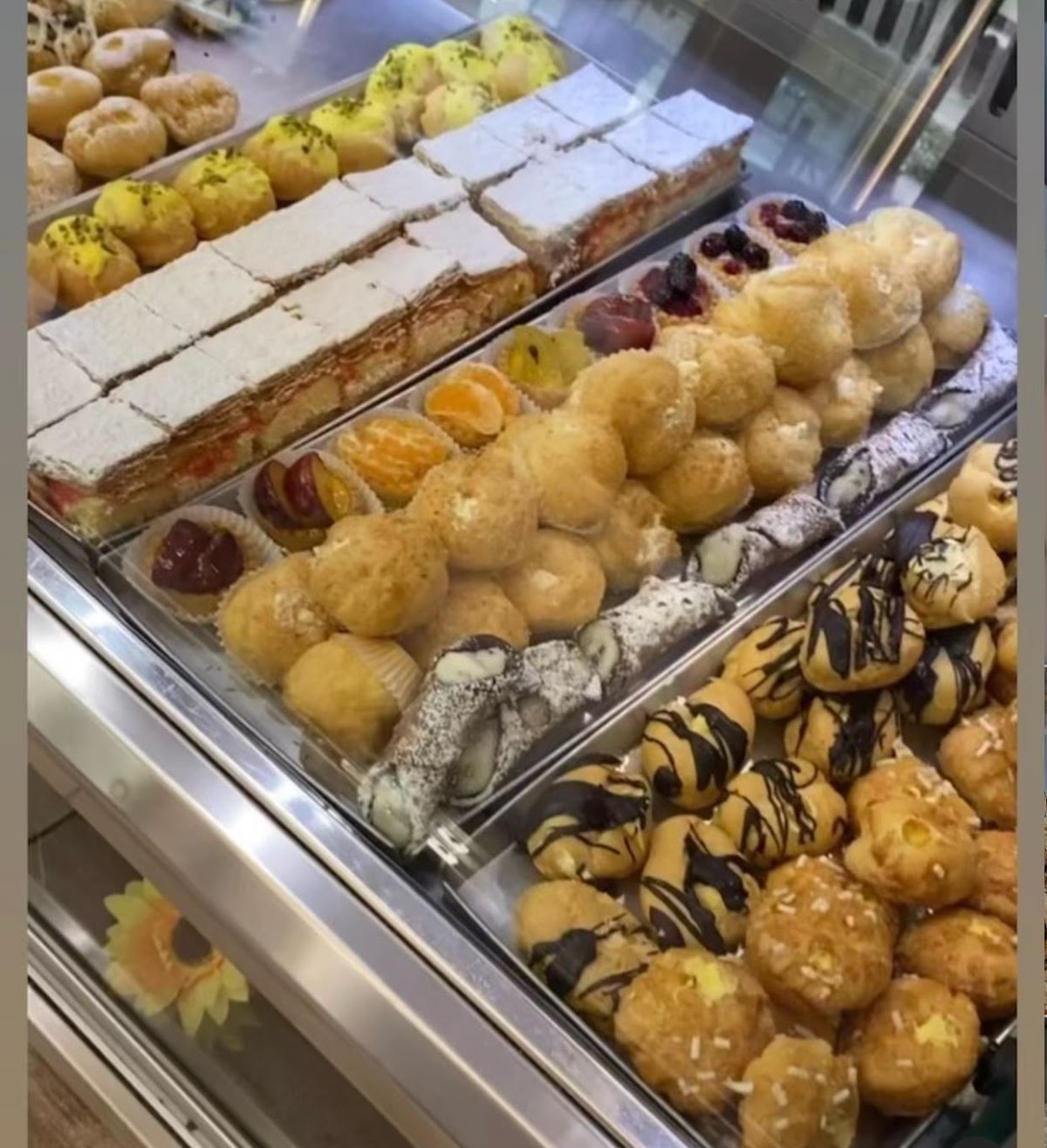 Bar Pasticceria Roma — Ristorante a Tivoli, Roma
