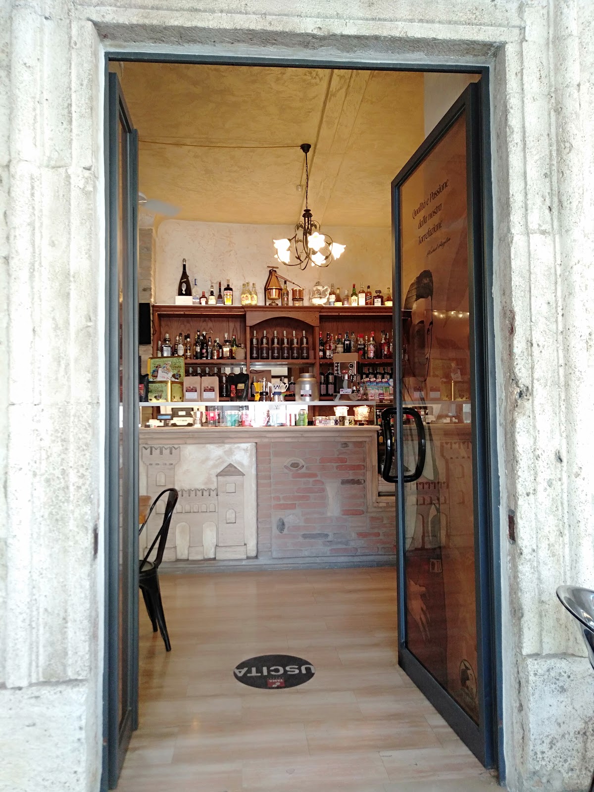 TAMA caffè CAFFETTERIA — Ristorante a Ascoli Piceno, Ascoli Piceno