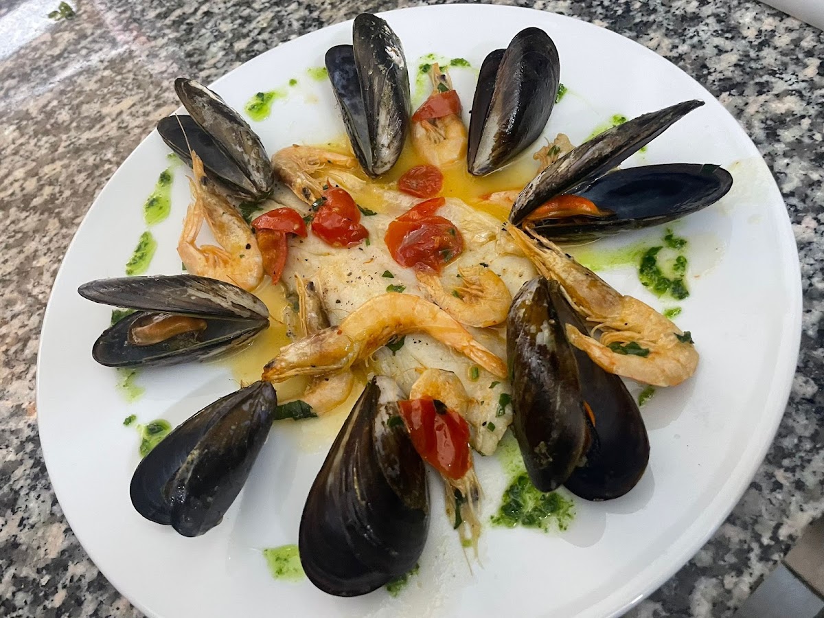 GRAZIANO PIZZA FOOD — Ristorante a Noto, Siracusa