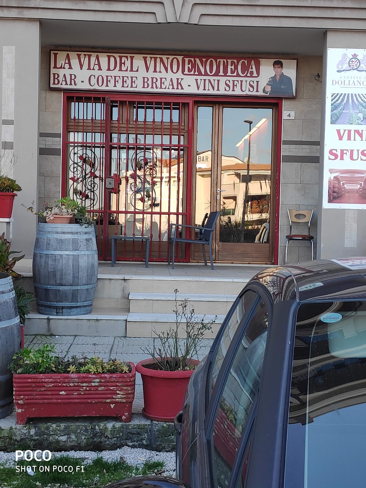 La Via del Vino Enoteca — Ristorante a Olbia, Sassari