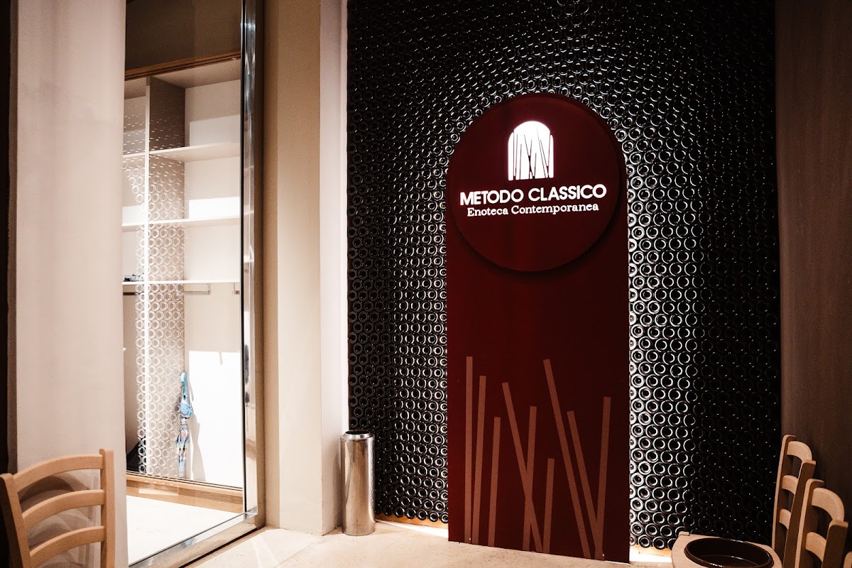 Metodo Classico - Enoteca Contemporanea — Ristorante a Mantova, Mantova